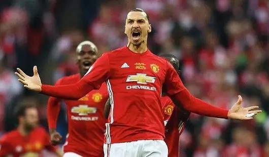 境中展示她 境中展示她